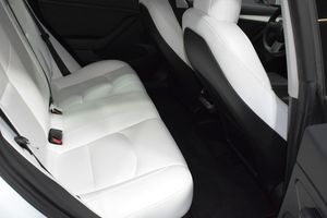 Tesla Model 3 RWD 4 puertas - Foto 11