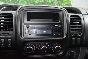 Renault Trafic Furgon 29 L2H1 Energy BluedCi 88 kW - Foto 28