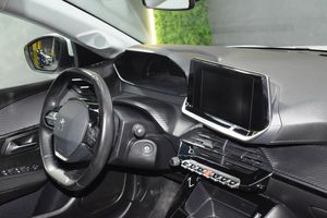 Peugeot 208 BlueHDi 73kW (100CV) - Foto 18