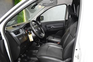 Renault Express Confort 1.5 Blue dCi 55 kW (75 cv) furgón derivado - Foto 19