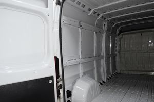 Fiat Ducato 35 L3H2 Nat.Pow(100kW) EU6 D-temp GNC 4 Puertas - Foto 9