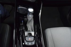 Toyota C-HR 2.0 180H Advance - Foto 36