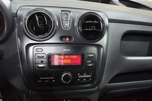 Dacia Dokker Essential 1.6 SCe 110CV MT5 E6 - Foto 23