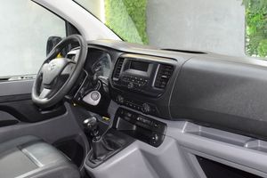 Toyota Proace MEDIO (L1) 2.0D 90kW COMFORT CARGA + - Foto 17
