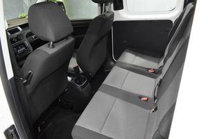 Volkswagen Caddy Profesional Kombi 2.0 TDI SCR 4M BMT 122 4 Puertas - Foto 20