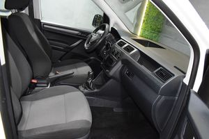 Volkswagen Caddy Profesional Kombi 2.0 TDI SCR 4M BMT 122 4 Puertas - Foto 16
