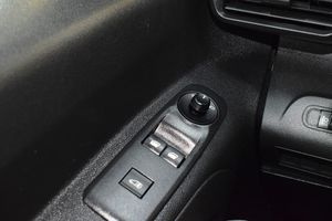 Peugeot Partner Furgón Premium Standard 600kg BlueHDi 73kW - Foto 33