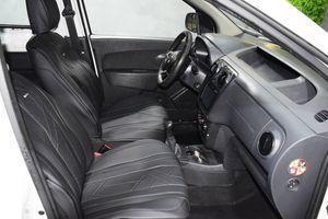 Dacia Dokker Essential 1.6 75kW (100CV) GLP -18 4 Puertas - Foto 11
