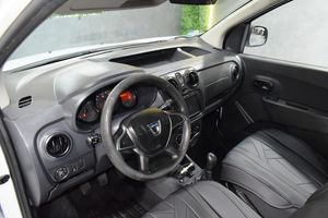 Dacia Dokker Essential 1.6 75kW (100CV) GLP -18 4 Puertas - Foto 24