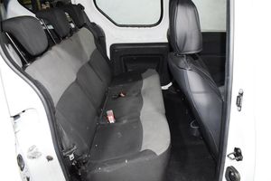 Dacia Dokker Essential 1.6 75kW (100CV) GLP -18 4 Puertas - Foto 8