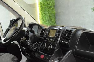 Peugeot Boxer Pack 335 L2 H2 BHDI 103kW (140CV) S&S - Foto 16