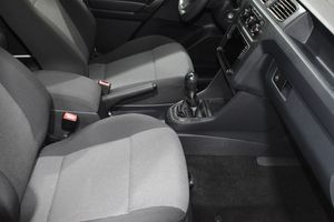 Volkswagen Caddy Profesional Kombi 2.0 TDI 55kW BMT 4 Puertas - Foto 15