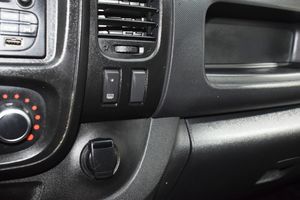 Renault Trafic Furgon 29 L2H1 Energy BluedCi 88 kW - Foto 44