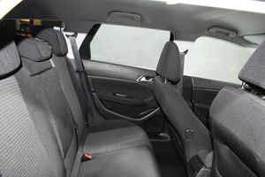 Peugeot 308 SW Style BlueHDi 130 S&S - Foto 12