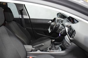Peugeot 308 SW Style BlueHDi 130 S&S - Foto 16
