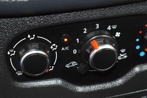 Dacia Dokker combi Ambiance 1.6 GLP 102 CV - Foto 15