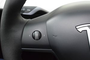 Tesla Model Y Gran Autonomia 4WD - Foto 27