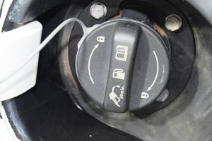 Hyundai IONIQ 1.6 GDI PHEV - Foto 35
