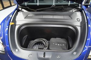 Tesla Model Y Gran autonomía Tracción integral - Foto 15