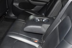 Tesla Model Y Gran autonomía Tracción integral - Foto 14