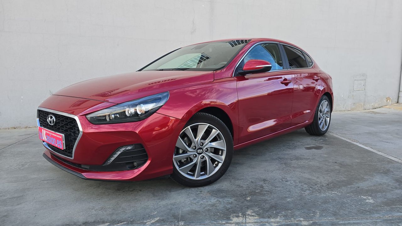 Hyundai i30 Fastback 1.4TGDi 140cv Tecno   - Foto 1