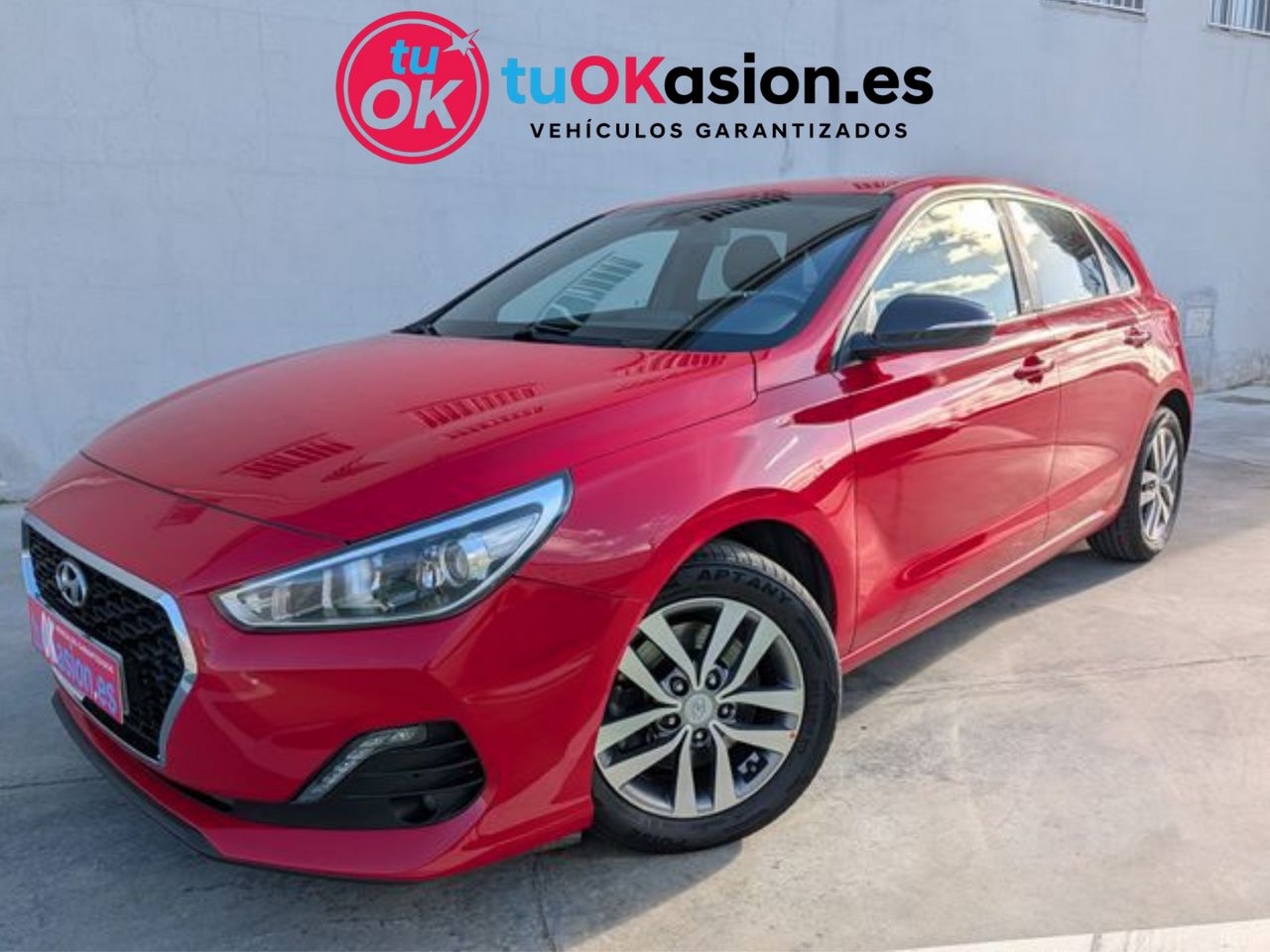 Hyundai i30 1.6CRDi 115cv GO  - Foto 1