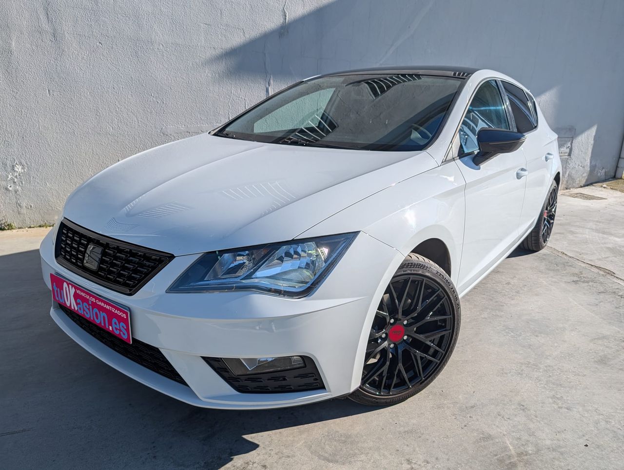 Seat Leon 1.6TDi 115CV  - Foto 1