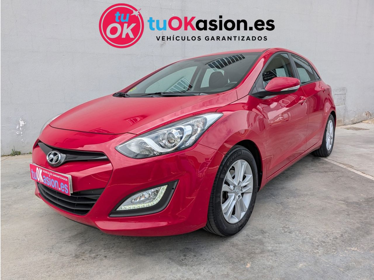 Hyundai i30 1.6 CRDI 110 cv TECNO Automático  - Foto 1