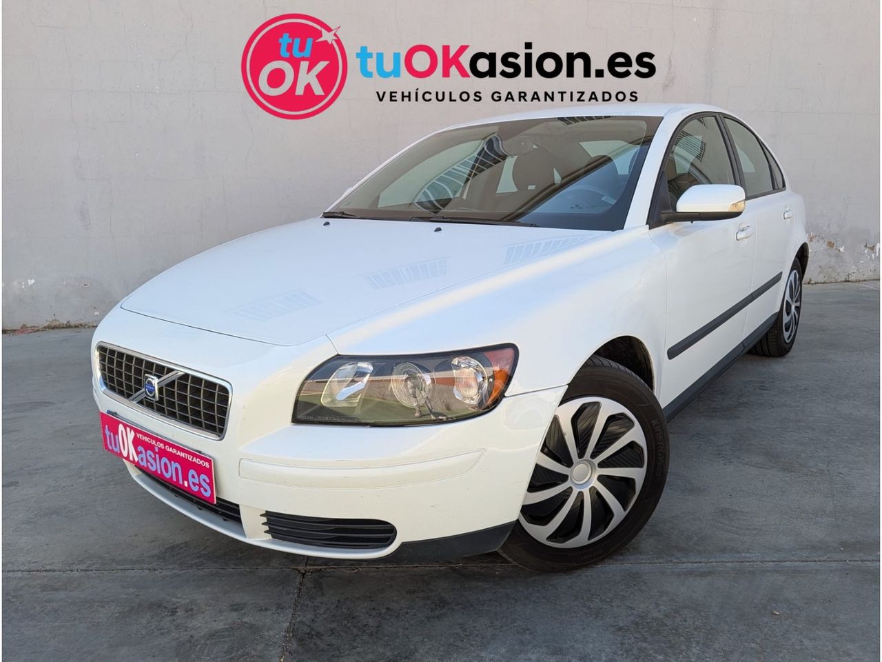 Volvo S40 2.0D Kinetic  - Foto 1