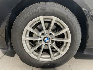 BMW Serie 3 320d Touring  - Foto 21