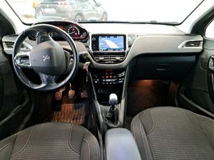 Peugeot 208 BLUEHDI 100 ¤6.c S&S ALLURE BUSINESS   - Foto 6