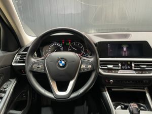 BMW Serie 3 318d Touring  - Foto 20