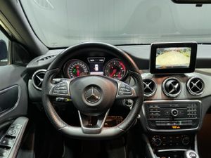 Mercedes GLA 180d 110CV  - Foto 21