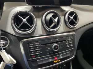 Mercedes GLA 180d 110CV  - Foto 36