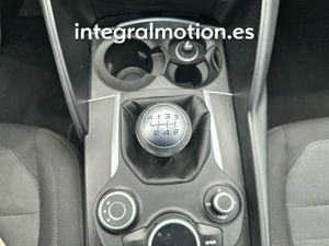 Alfa Romeo Giulia 2.2 Diesel 110kW (150CV) Super  - Foto 19