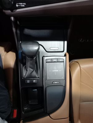 Lexus ES 2.5 300h Executive  - Foto 50