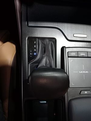 Lexus ES 2.5 300h Executive  - Foto 49