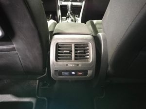 Volkswagen Touran Advance 1.4 TSI 110kW (150CV) DSG  - Foto 26