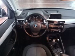 BMW X1 sDrive16d  - Foto 9
