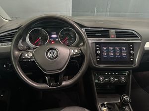 Volkswagen Tiguan Advance 2.0 TDI 110kW (150CV)  - Foto 35