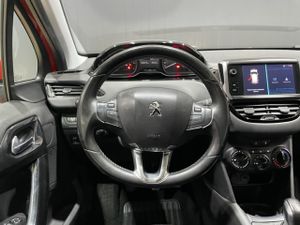 Peugeot 208 5P Signature 1.2L PureTech 60KW (82CV)  - Foto 26
