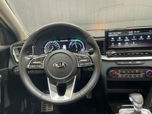 Kia XCeed 1.6 GDi PHEV 104kW (141CV) eMotion + Gasolina  - Foto 38