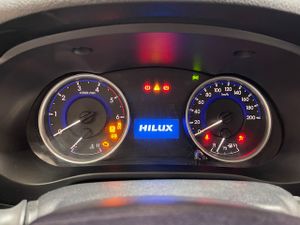 Toyota Hilux 2.4 150CV Cabina Doble   - Foto 25