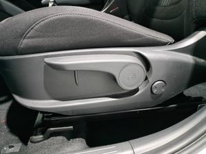 Hyundai Tucson 1.6 CRDI 85kW (115CV) Maxx  - Foto 19