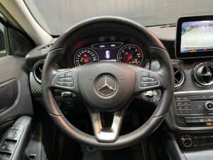Mercedes GLA 180d  - Foto 20