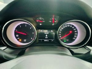 Opel Insignia  ST 1.6 CDTi 100kW Turbo D Innovation Aut  - Foto 8