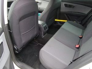 Seat Leon ST 1.6 TDI 85kW (115CV) S&S Style Ed Nav  - Foto 5