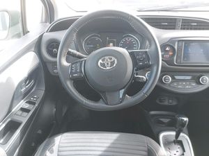 Toyota Yaris 1.5 100H Feel  - Foto 5