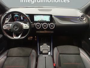 Mercedes GLA GLA 200 D 4MATIC  - Foto 8
