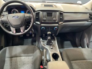 Ford Ranger 2.2 TDCi 118kW 4x4 Doble Cab. XL S/S caja abierta 160CV   - Foto 8